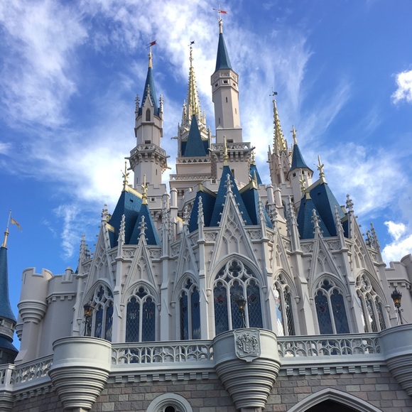 Meet your Posher, Amanda - Picture 1 of 1